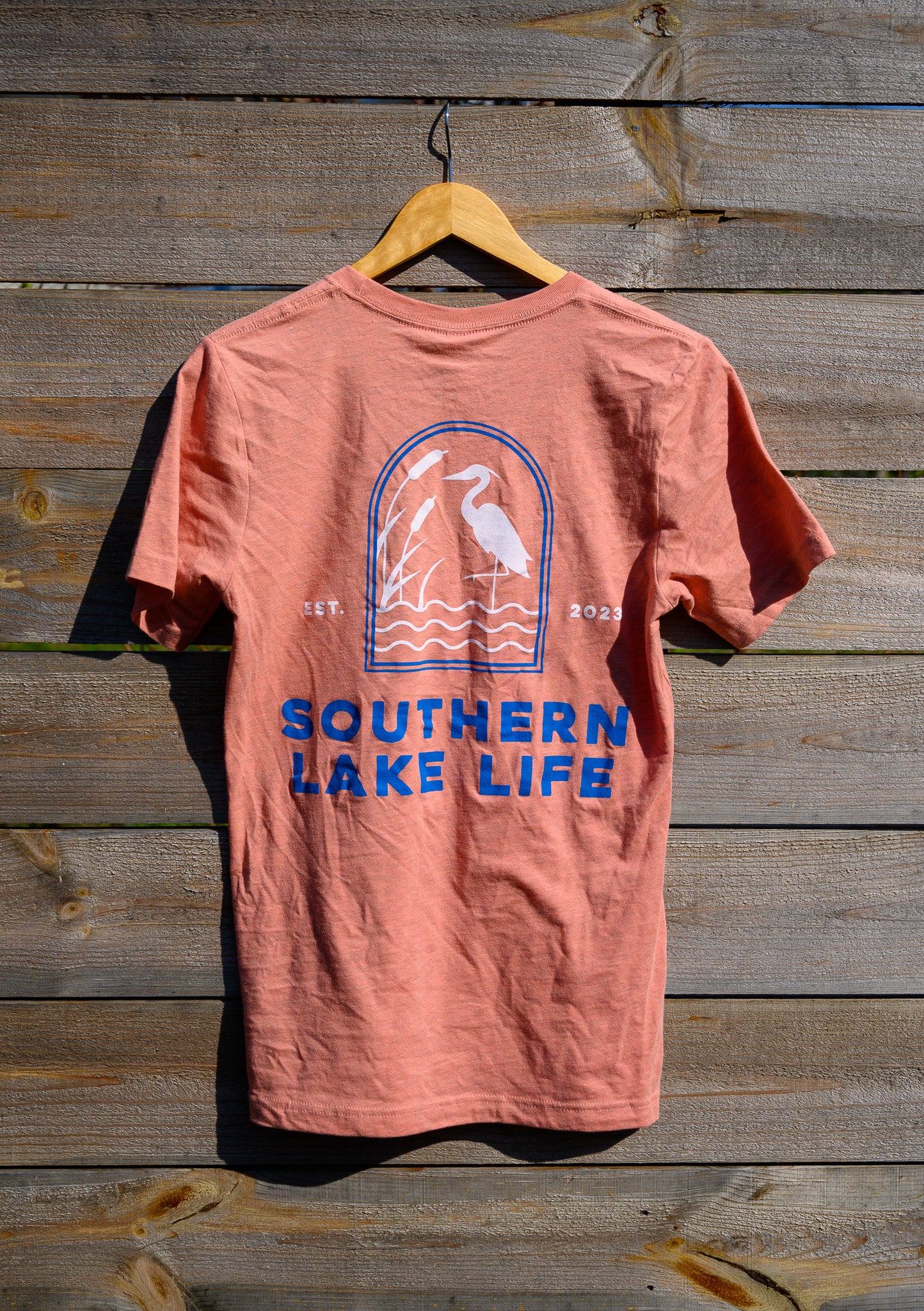 The Southern Lake Life - Heron Arch - Short Sleeve - Heather Sunset