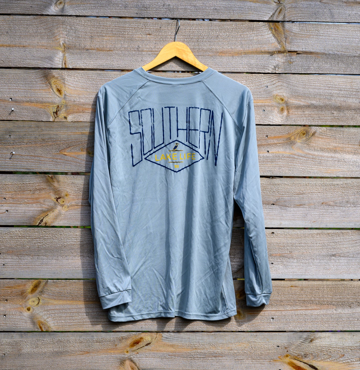 The Southern Lake Life: Diamond Logo Performance Long Sleeve - Gray