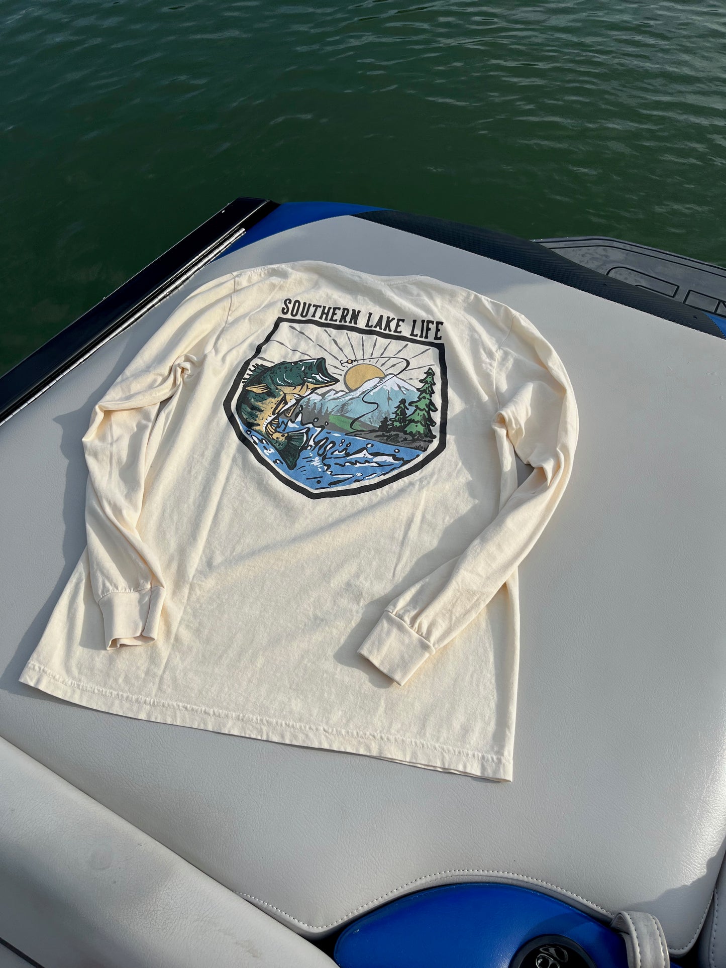 The Southern Lake Life: Bass Long Sleeve - Ivory